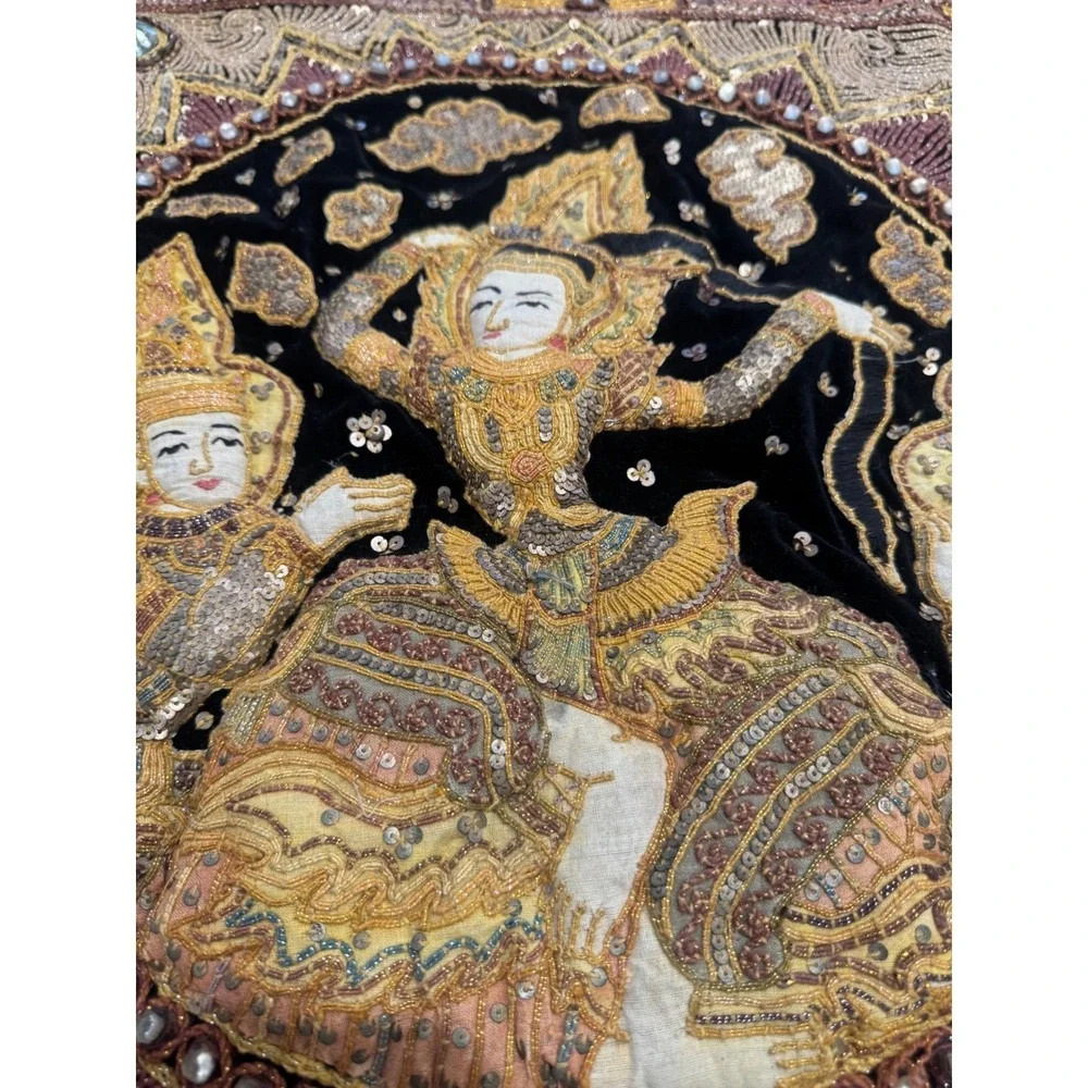 Vintage Burmese Kalaga Shwe Chi Doe Hand Embroidered Tapestry 46